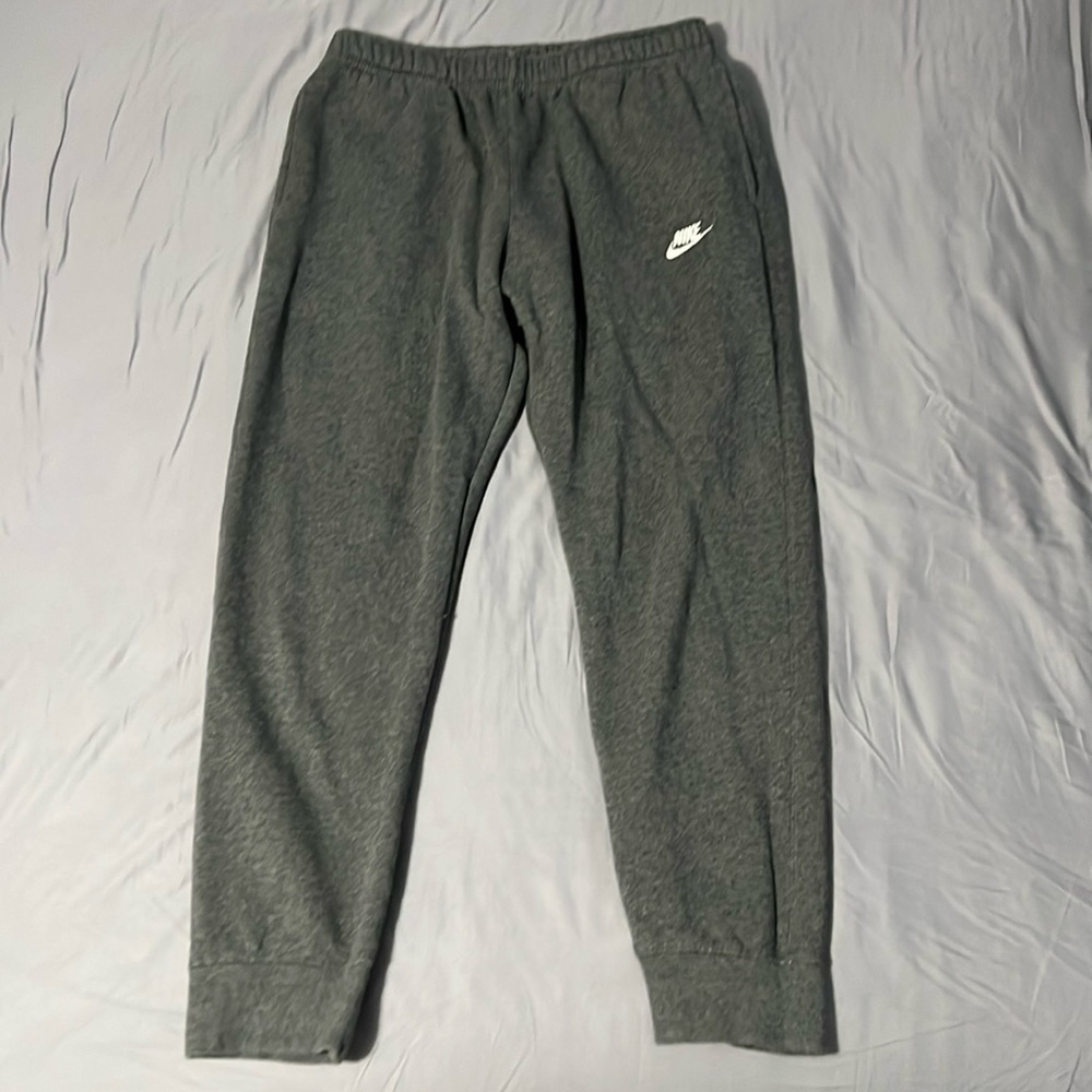 Nike men’s joggers